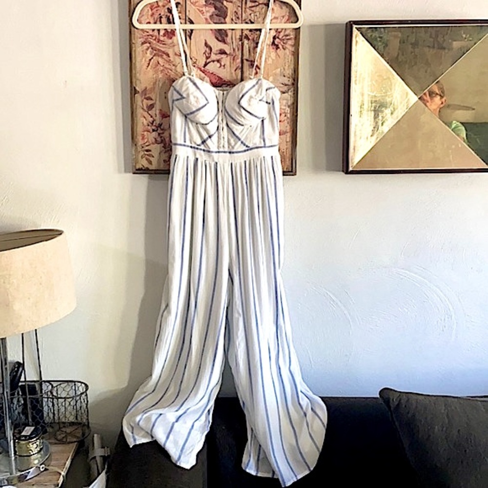 NWT AE AMERICAN EAGLE JUMPSUIT BUSTIER TOP CROP WIDE LEG BOHO CULOTTE JUMPSUIT S